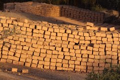 Briques en terre - Burkina Faso